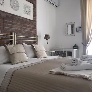 La Mansarda Bed & Breakfast